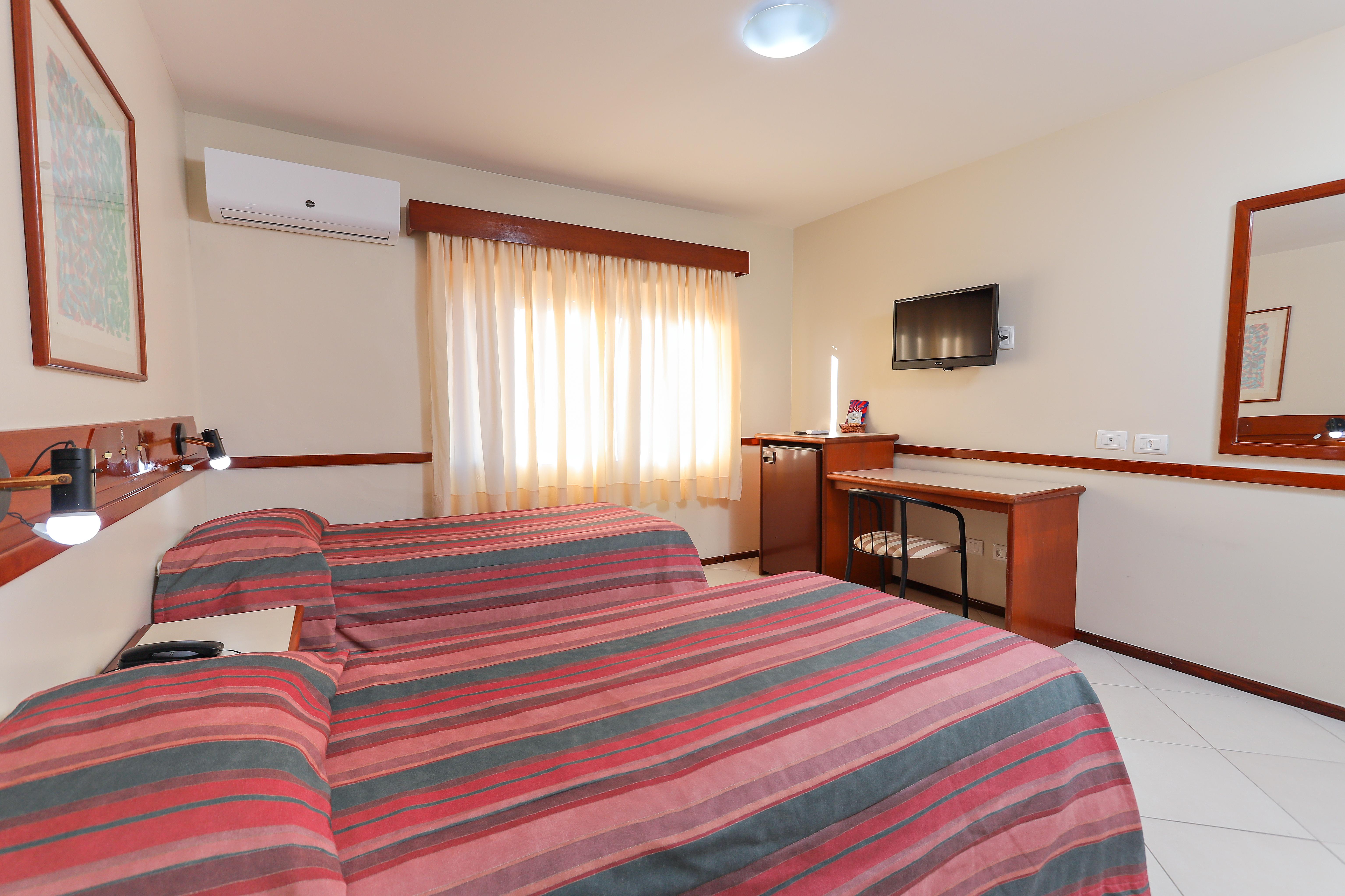 Hotel Suárez Campo Bom Esterno foto