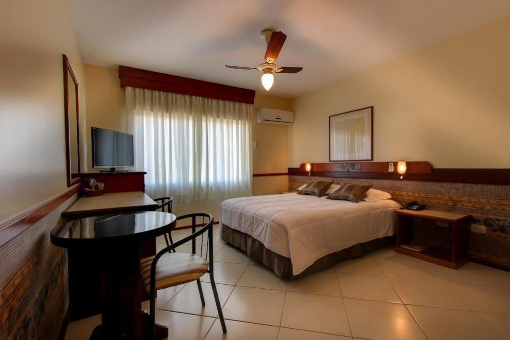 Hotel Suárez Campo Bom Esterno foto