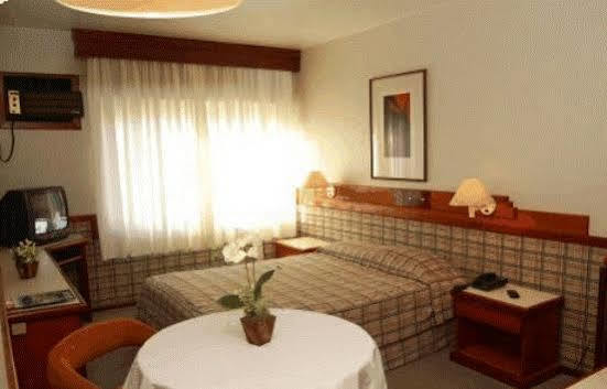 Hotel Suárez Campo Bom Esterno foto